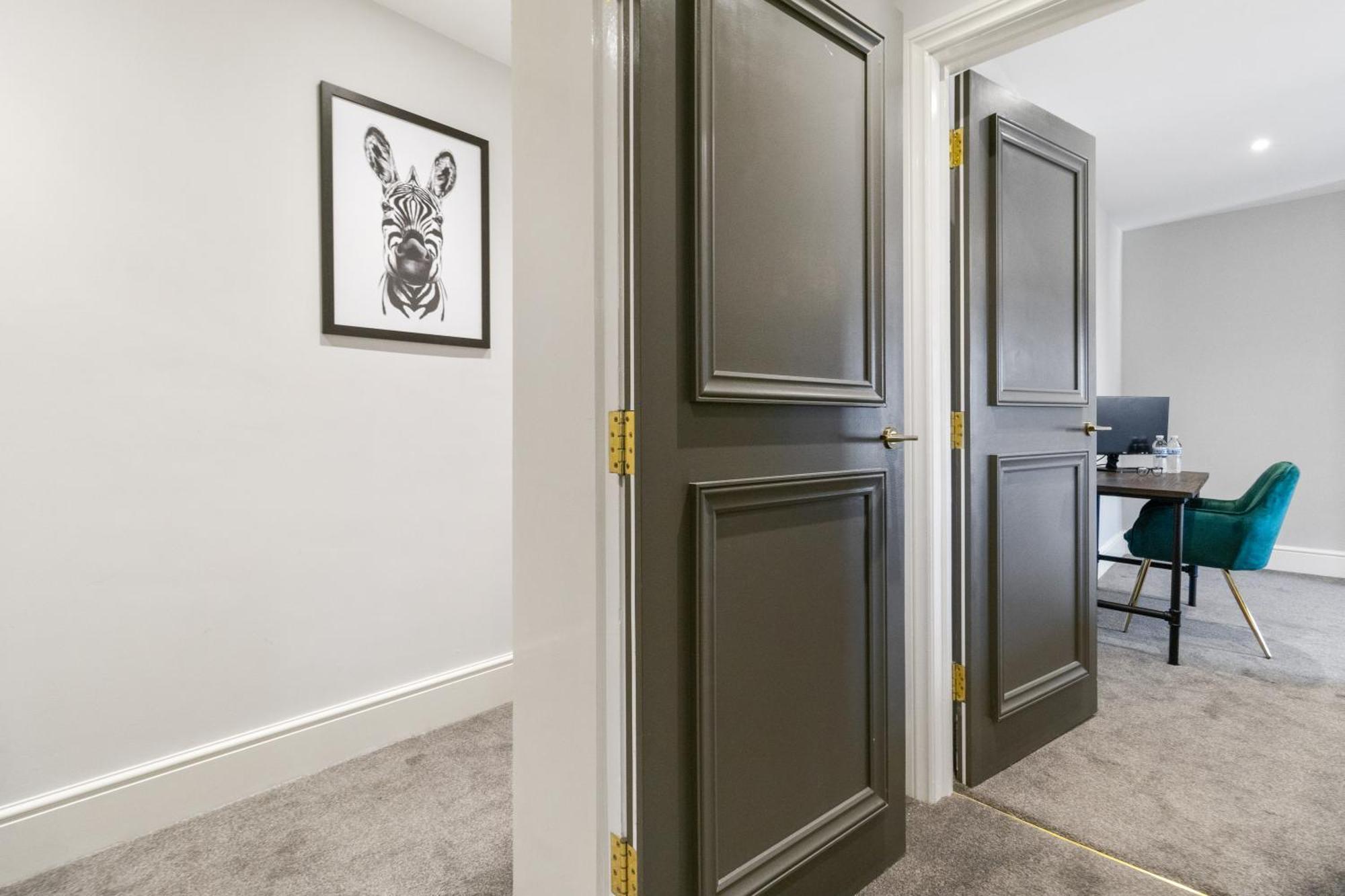 Whiskawaystays - Victoria House - Apartment 4 Worcester Dış mekan fotoğraf
